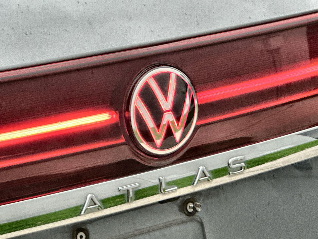Thumbnail: 2024 Volkswagen Atlas - 23