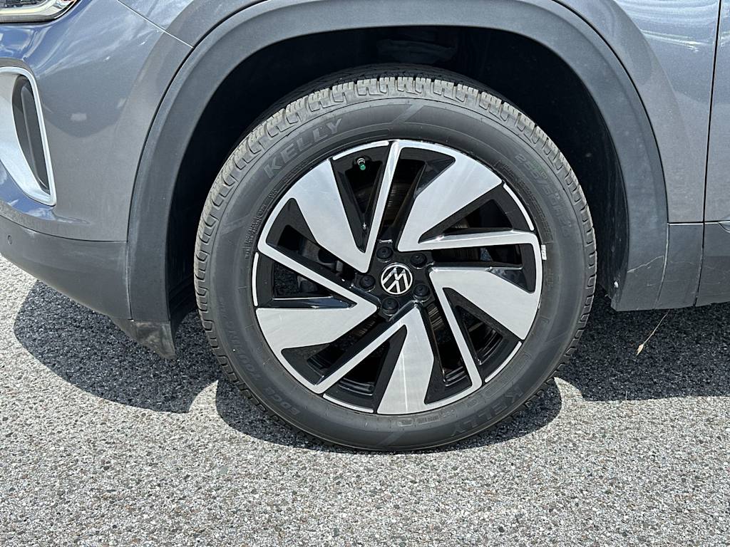 Thumbnail: 2024 Volkswagen Atlas - 8