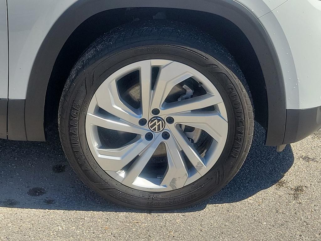 2023 Volkswagen Atlas SE 7