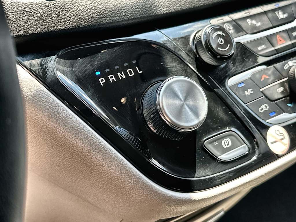 Thumbnail: 2024 Chrysler Pacifica - 27