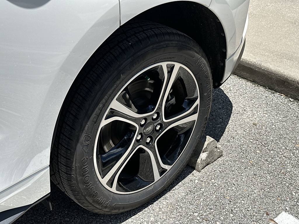 Thumbnail: 2022 Ford Edge - 7