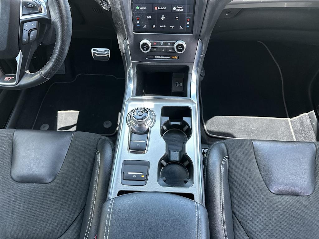 Thumbnail: 2022 Ford Edge - 13