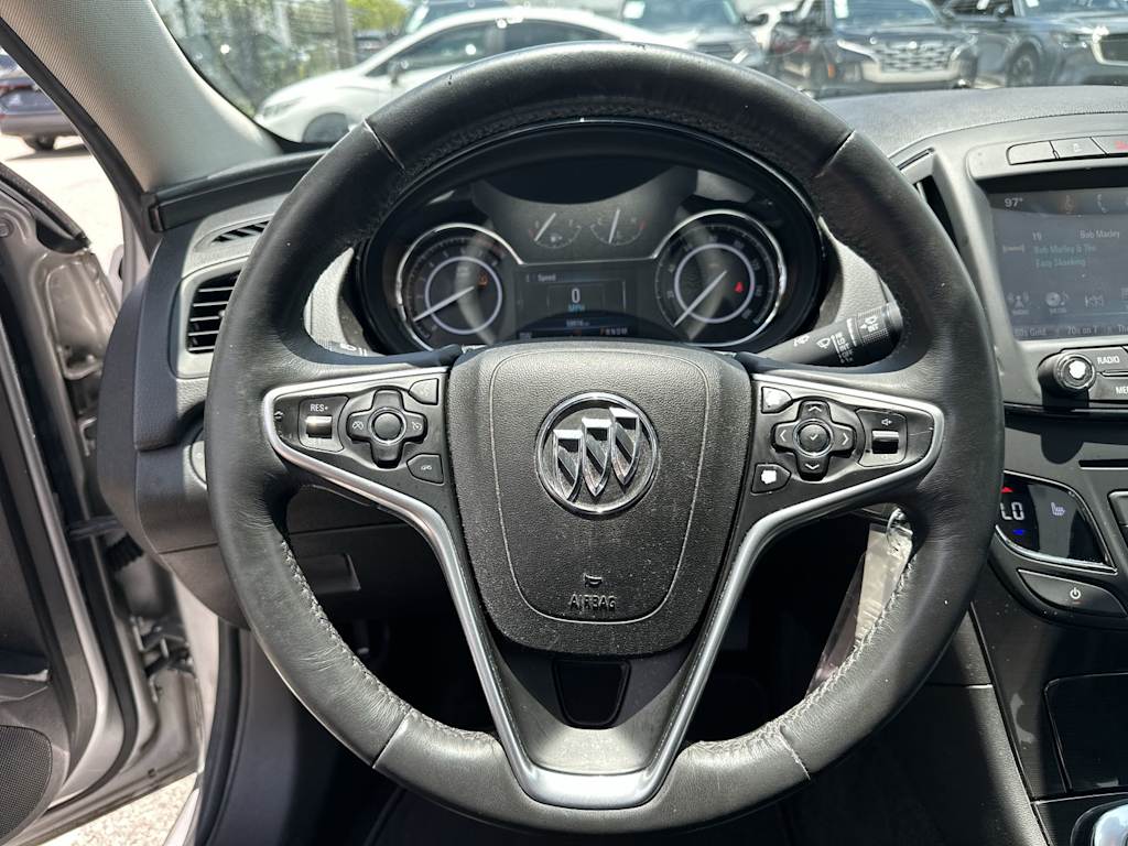 Thumbnail: 2017 Buick Regal - 8