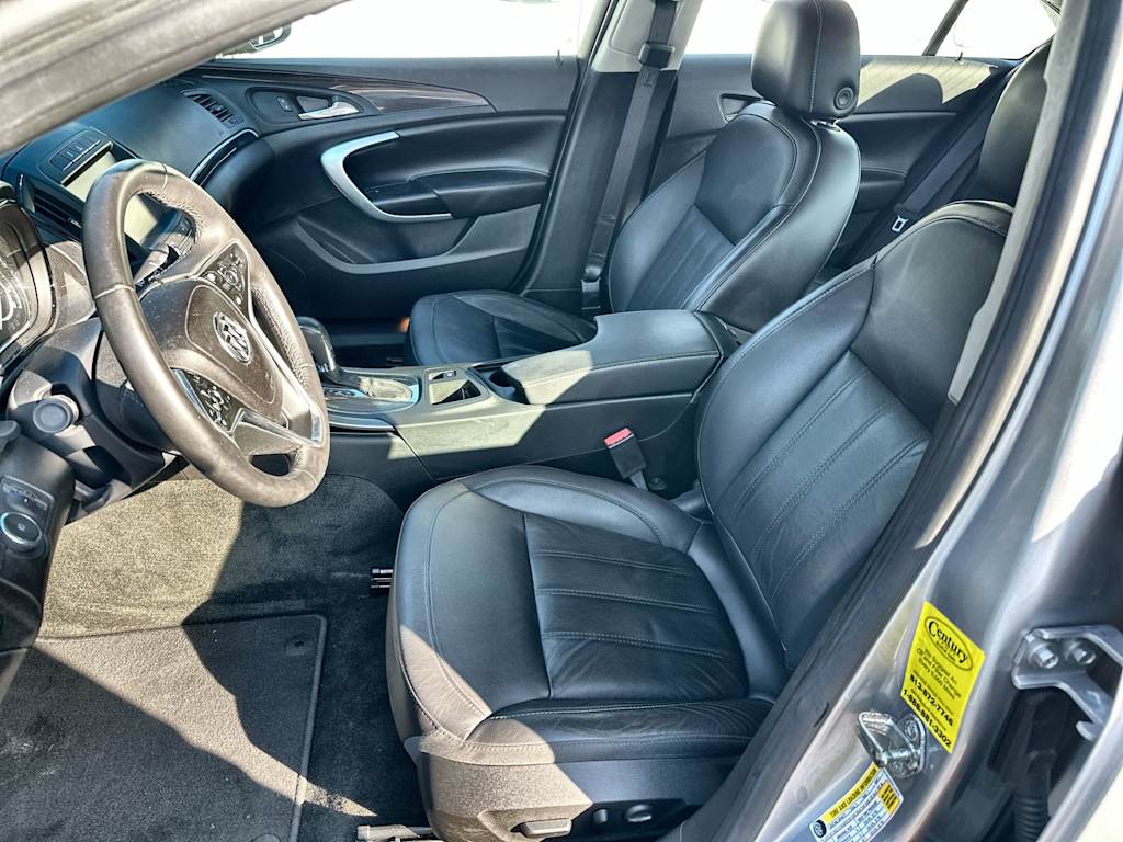 Thumbnail: 2017 Buick Regal - 10