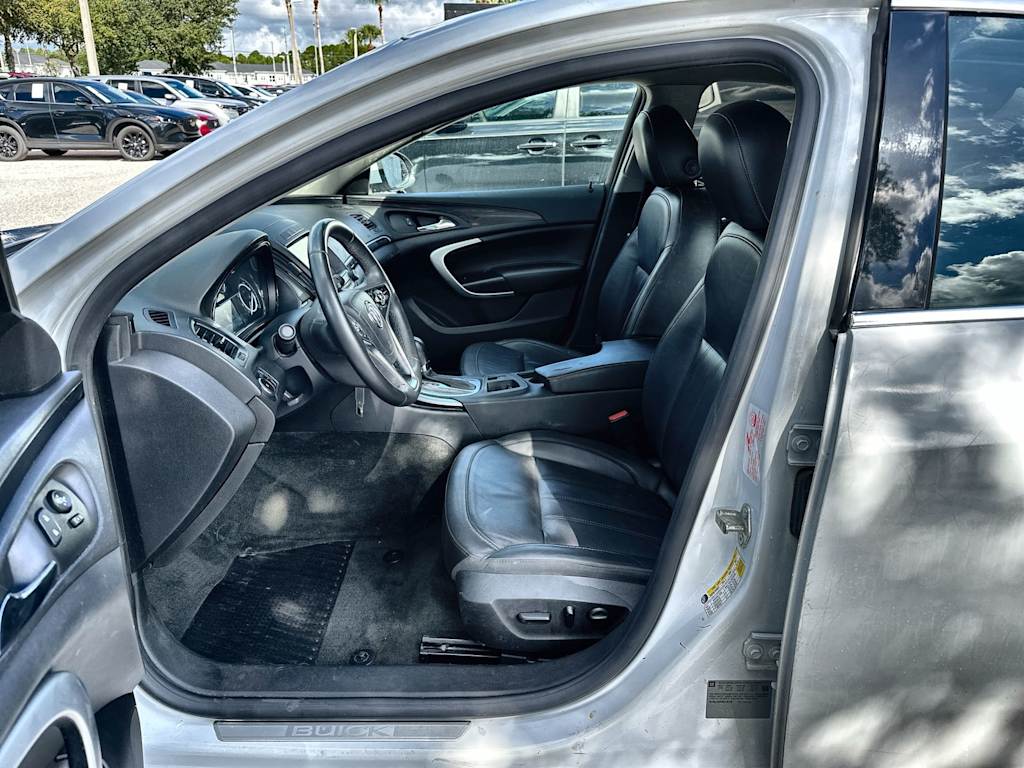 Thumbnail: 2017 Buick Regal - 9