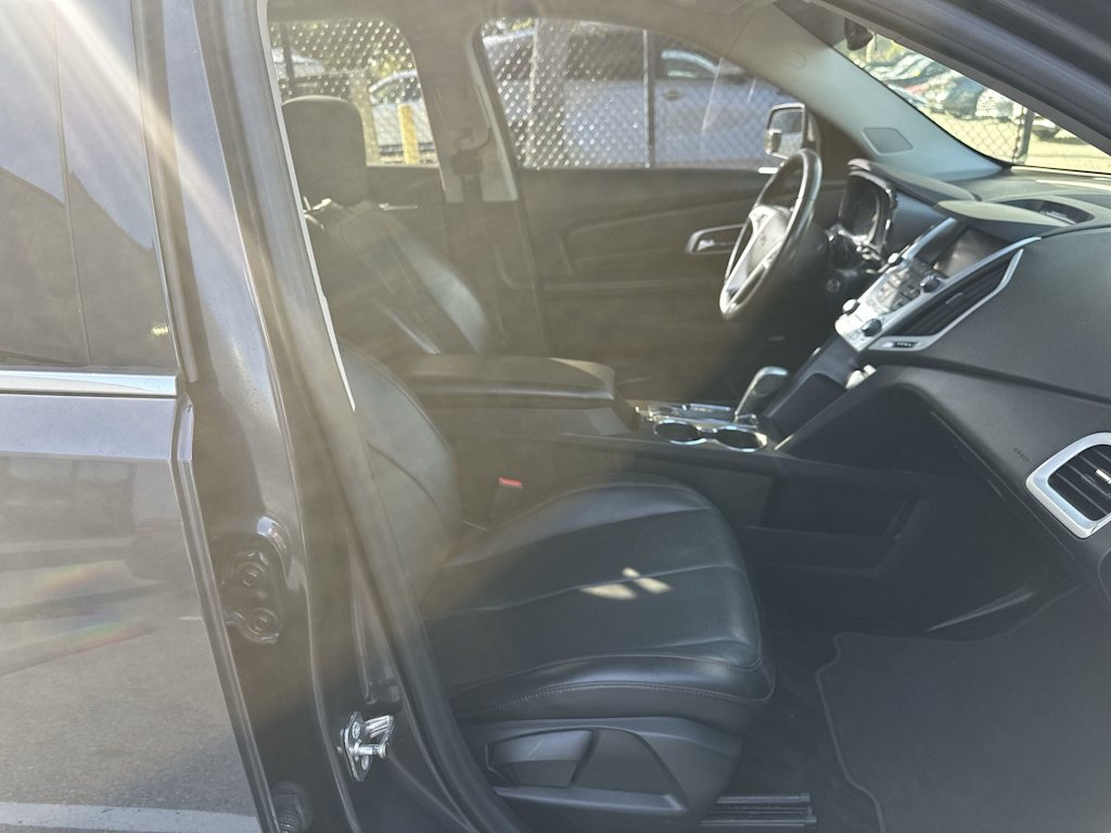 Thumbnail: 2015 GMC Terrain - 11
