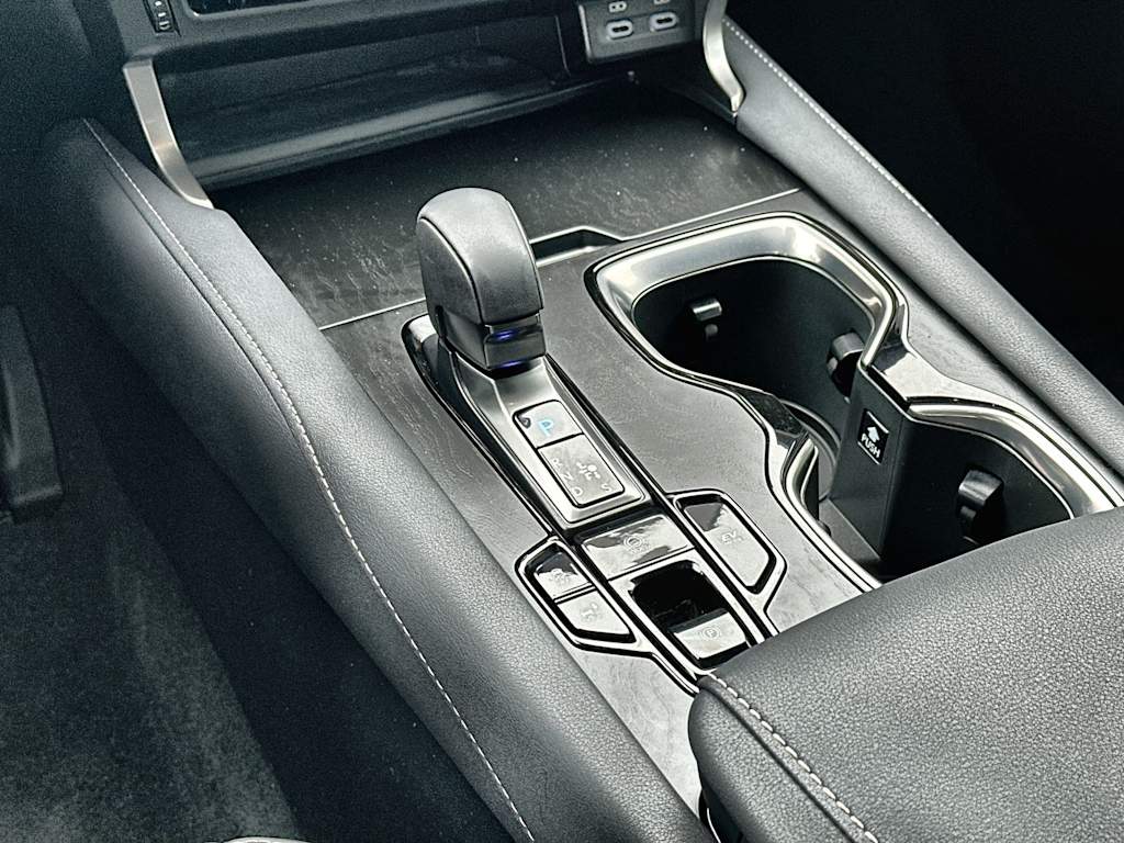 Thumbnail: 2024 Lexus RX - 15