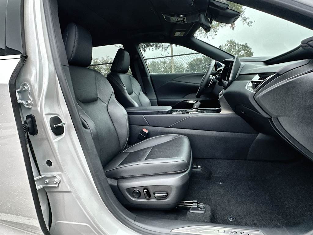 Thumbnail: 2024 Lexus RX - 12