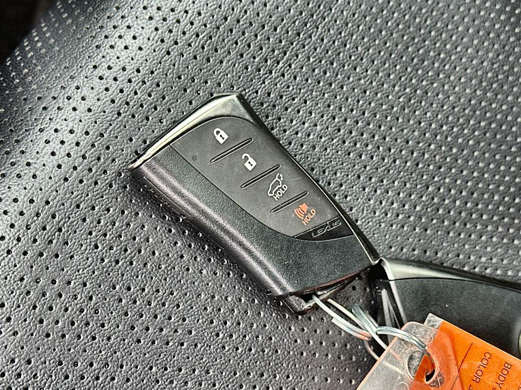 Thumbnail: 2024 Lexus RX - 18