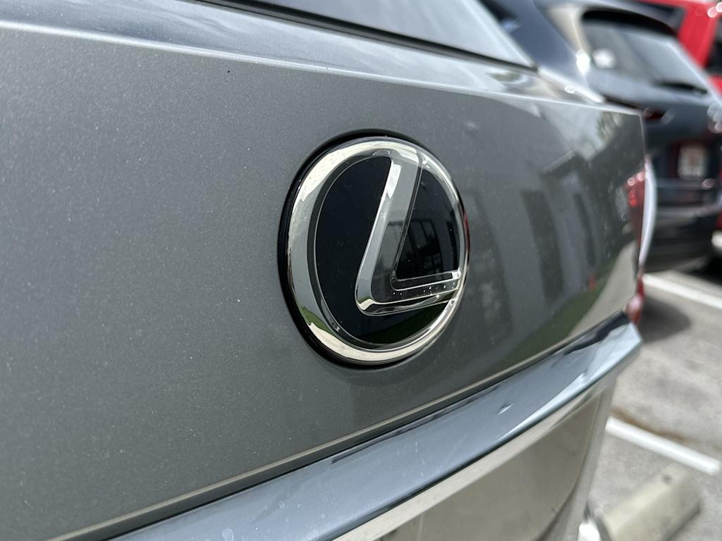 Thumbnail: 2019 Lexus RX - 23