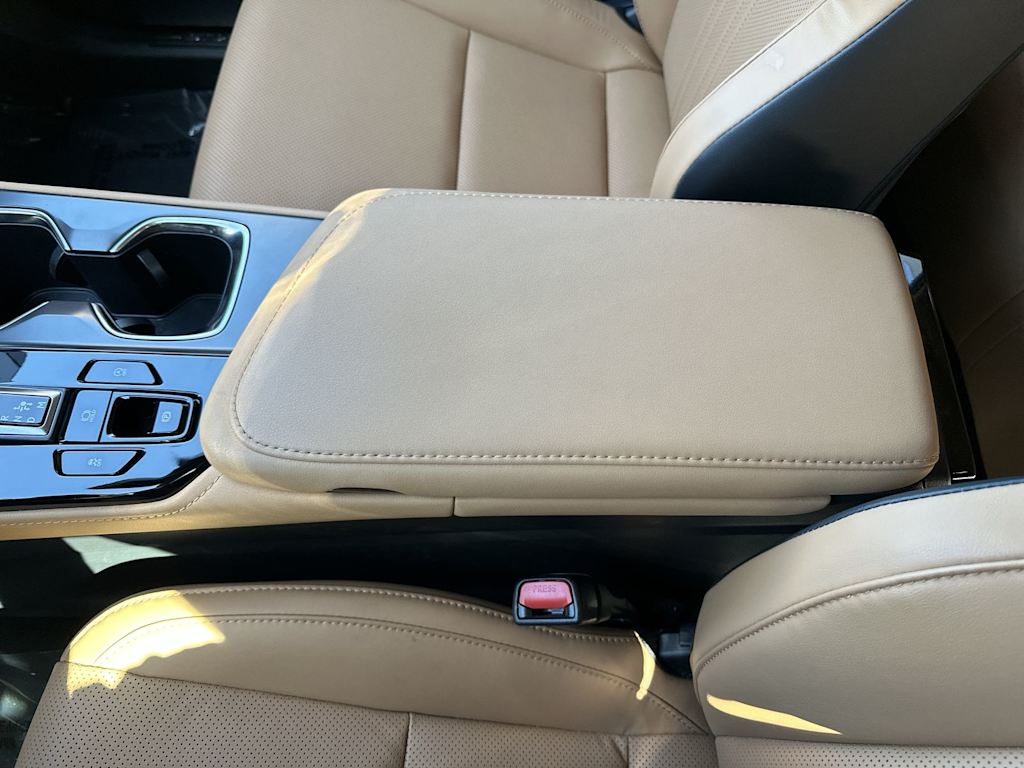 Thumbnail: 2025 Lexus ES - 13