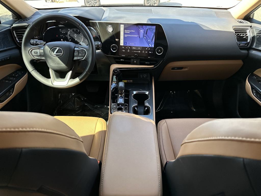 Thumbnail: 2025 Lexus ES - 2