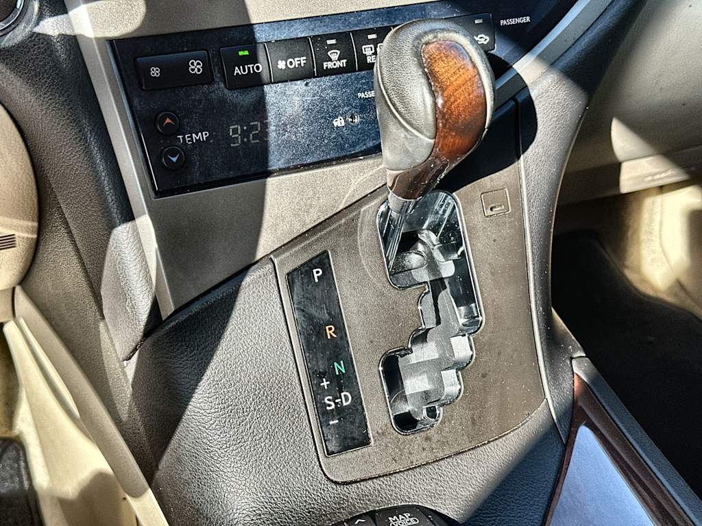 Thumbnail: 2015 Lexus RX - 15