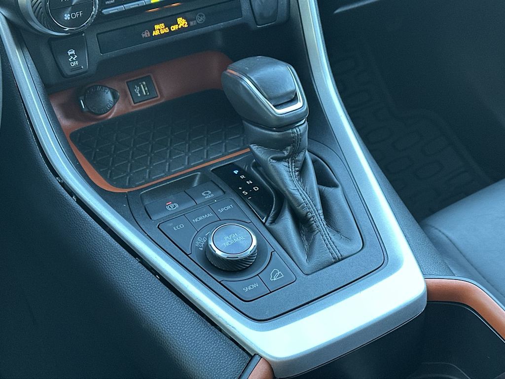 Thumbnail: 2024 Toyota RAV4 - 14