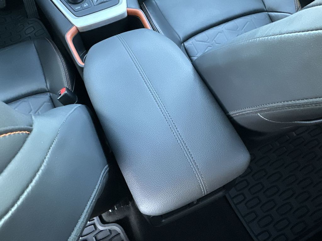 Thumbnail: 2024 Toyota RAV4 - 20