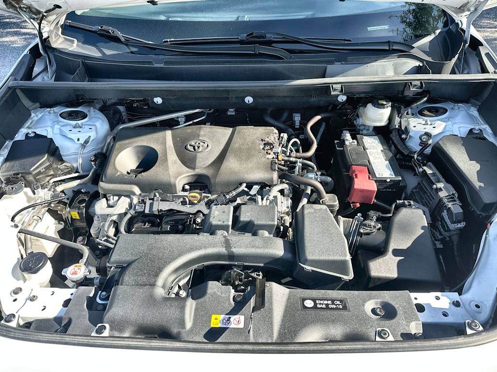 Thumbnail: 2024 Toyota RAV4 - 9