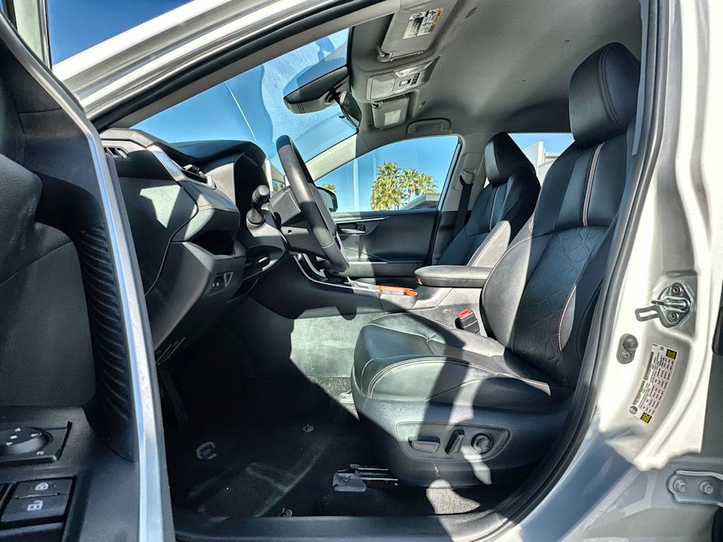 Thumbnail: 2024 Toyota RAV4 - 11