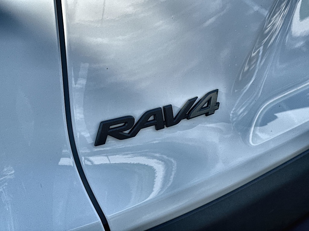 Thumbnail: 2024 Toyota RAV4 - 7
