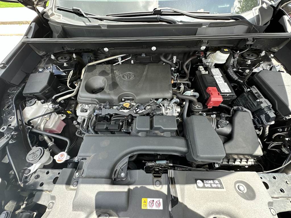 Thumbnail: 2024 Toyota RAV4 - 8