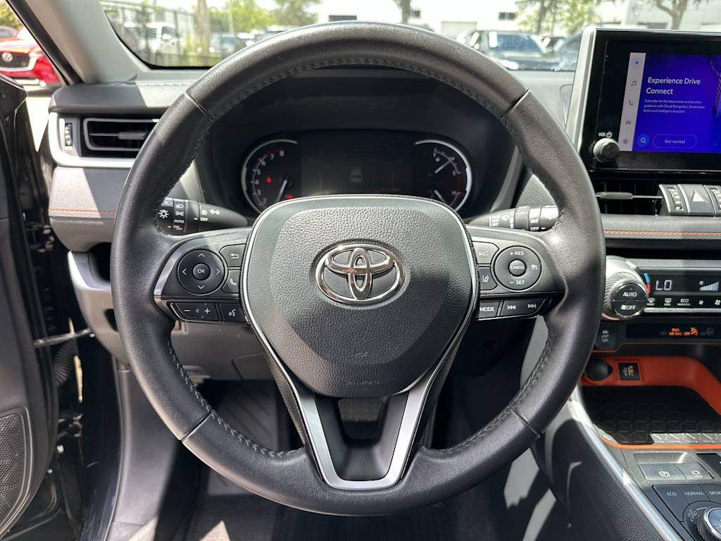 Thumbnail: 2024 Toyota RAV4 - 9