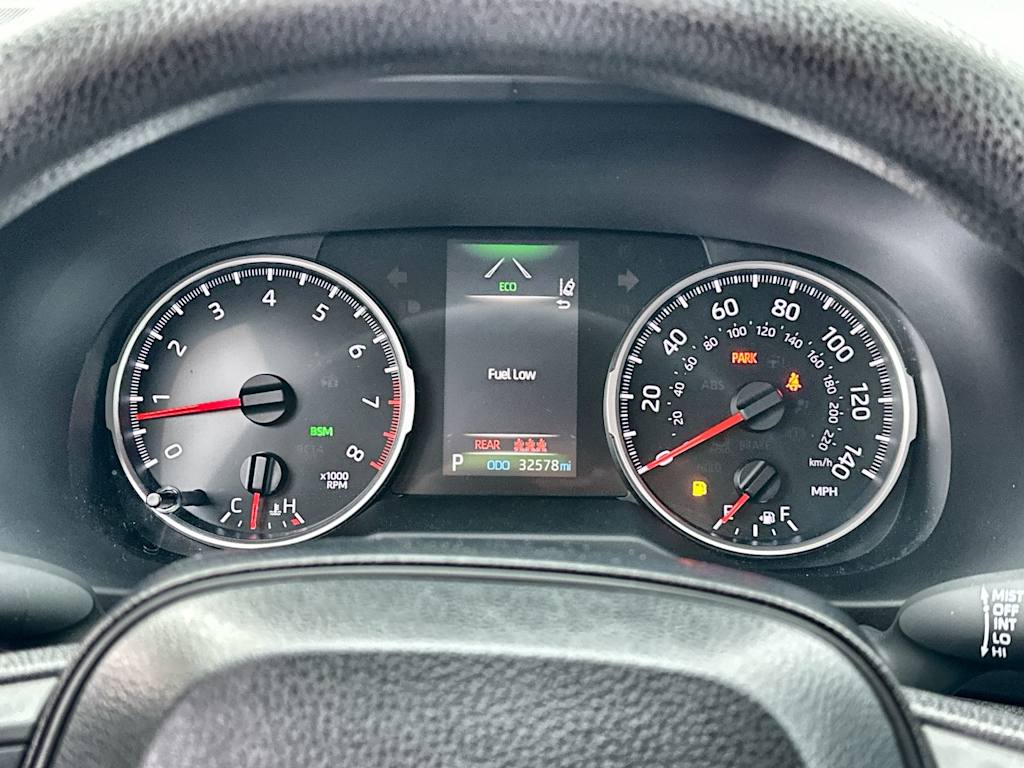 Thumbnail: 2021 Toyota RAV4 - 15