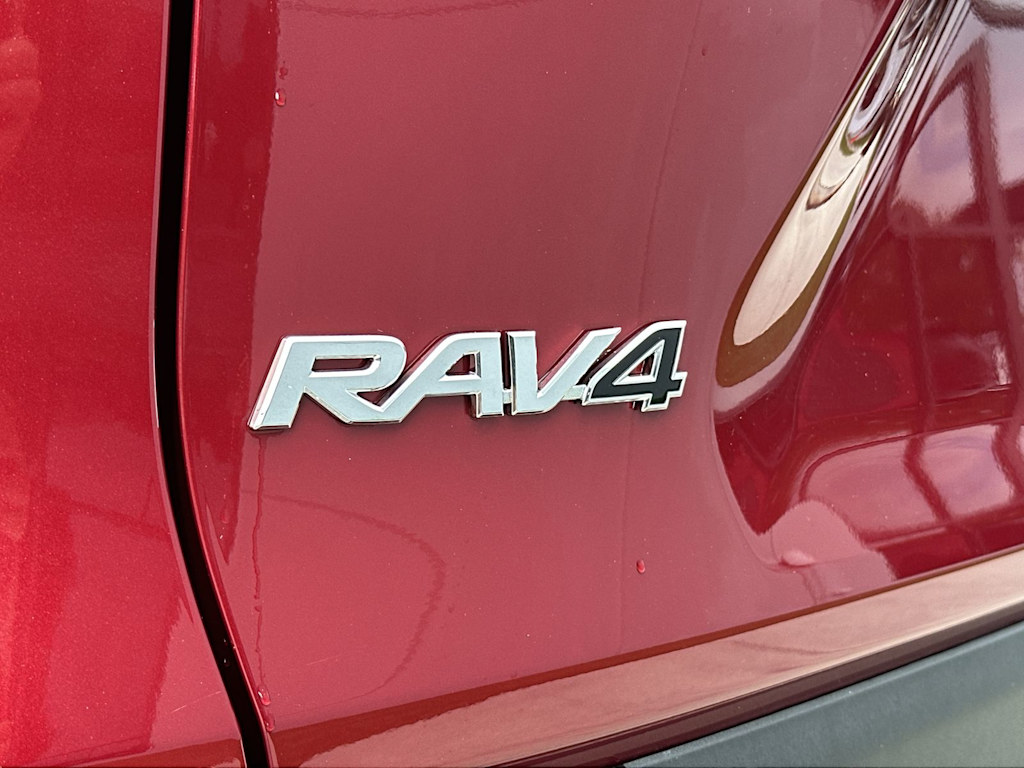 Thumbnail: 2024 Toyota RAV4 - 6