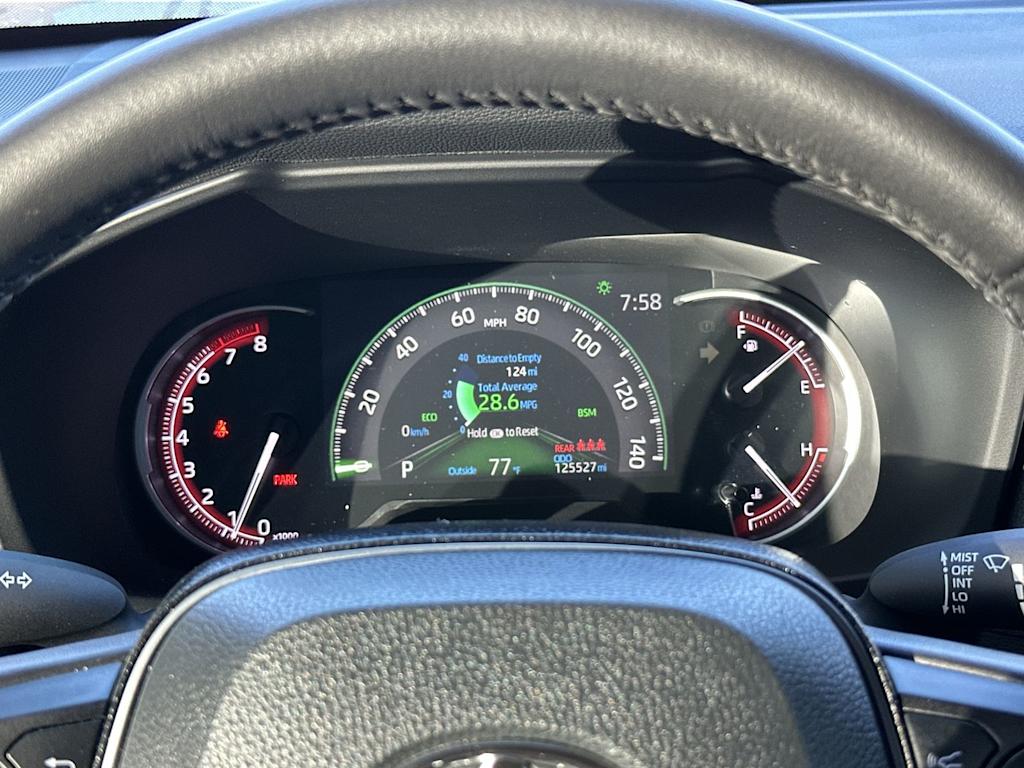 Thumbnail: 2020 Toyota RAV4 - 15