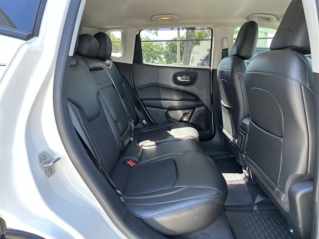 Thumbnail: 2018 Jeep Compass - 26