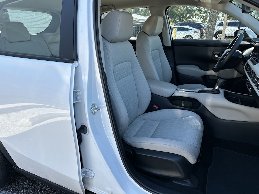 Thumbnail: 2025 Honda HR-V - 20