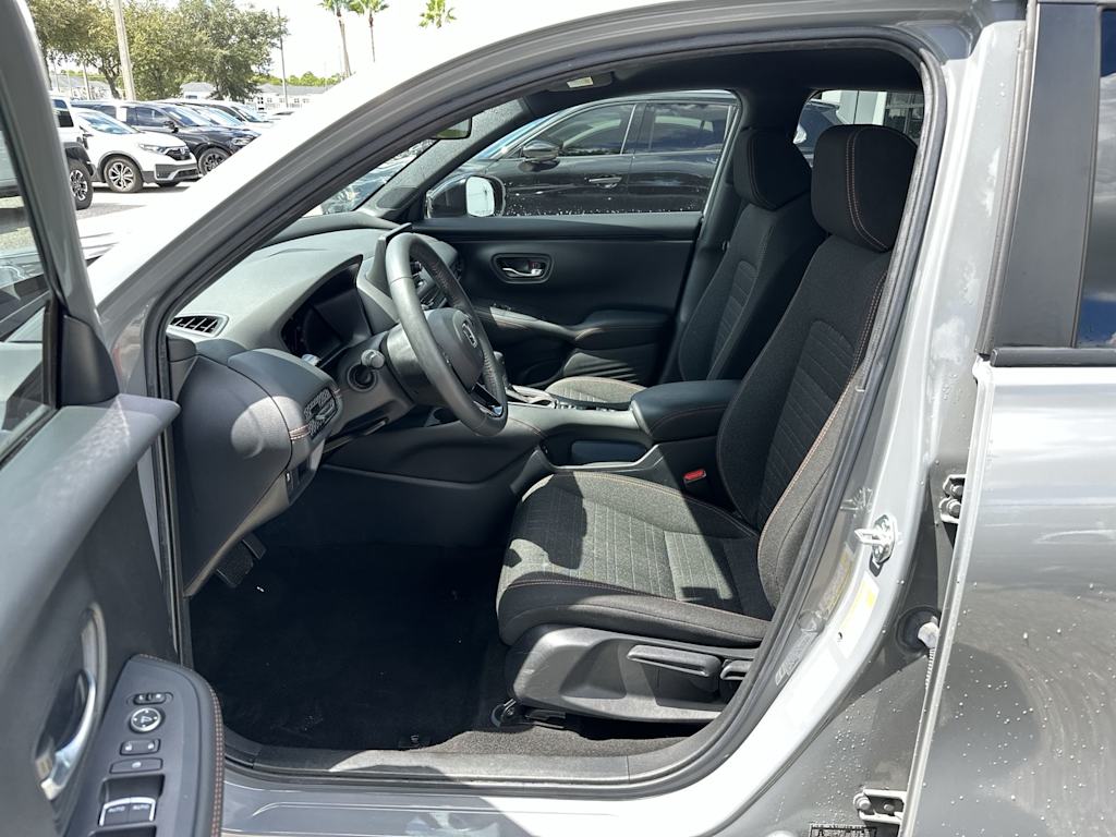 Thumbnail: 2024 Honda HR-V - 10