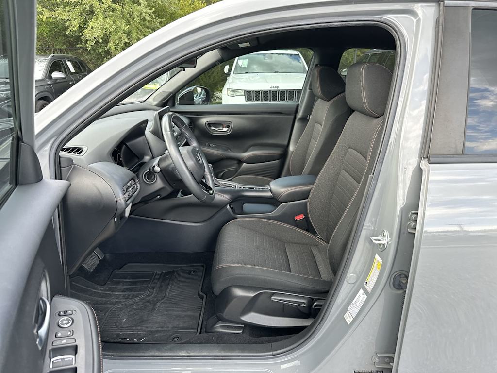 Thumbnail: 2024 Honda HR-V - 10