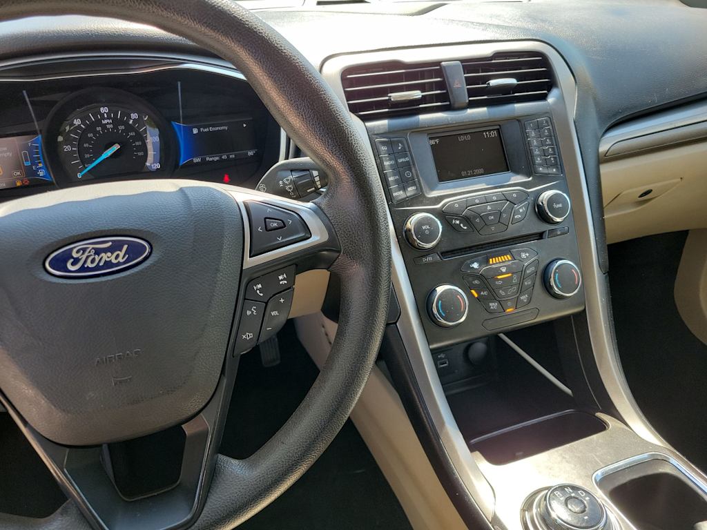 2018 Ford Fusion  23