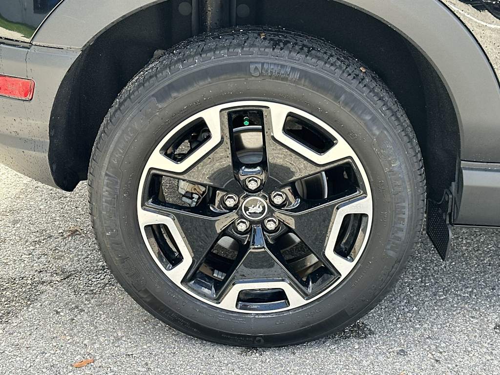 Thumbnail: 2023 Ford Bronco Sport - 8