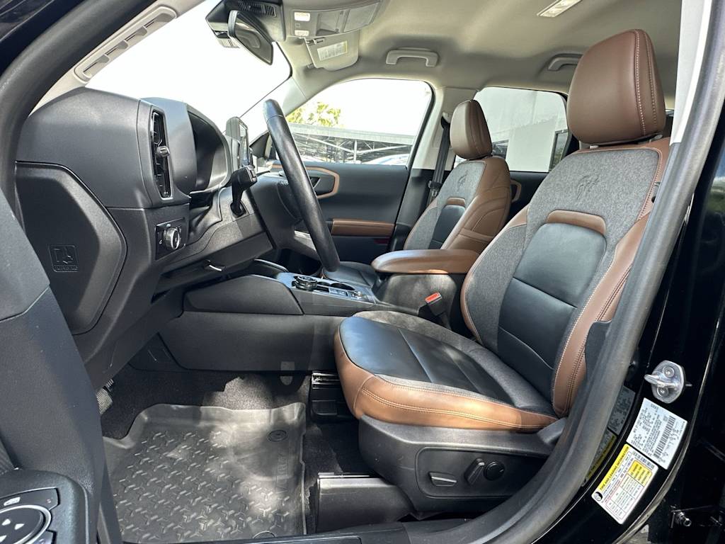 Thumbnail: 2023 Ford Bronco Sport - 11