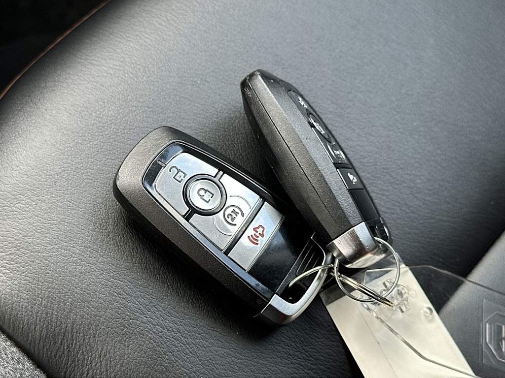 Thumbnail: 2023 Ford Bronco Sport - 17