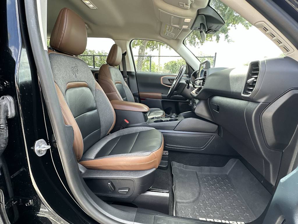 Thumbnail: 2023 Ford Bronco Sport - 21