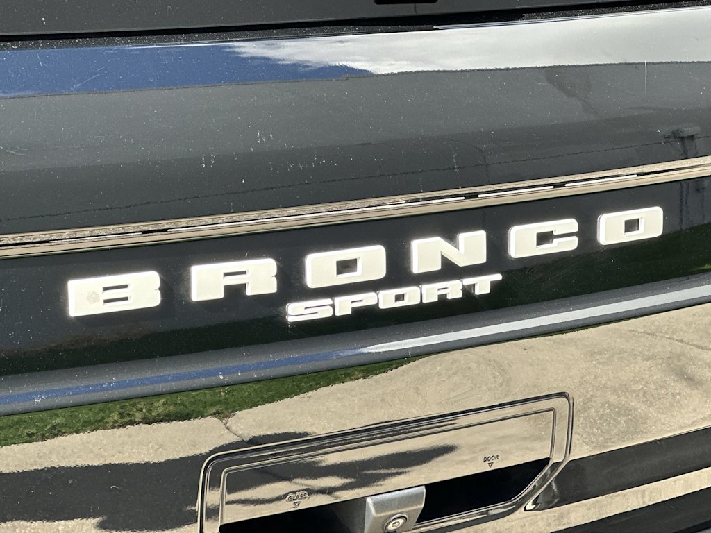 Thumbnail: 2021 Ford Bronco Sport - 6