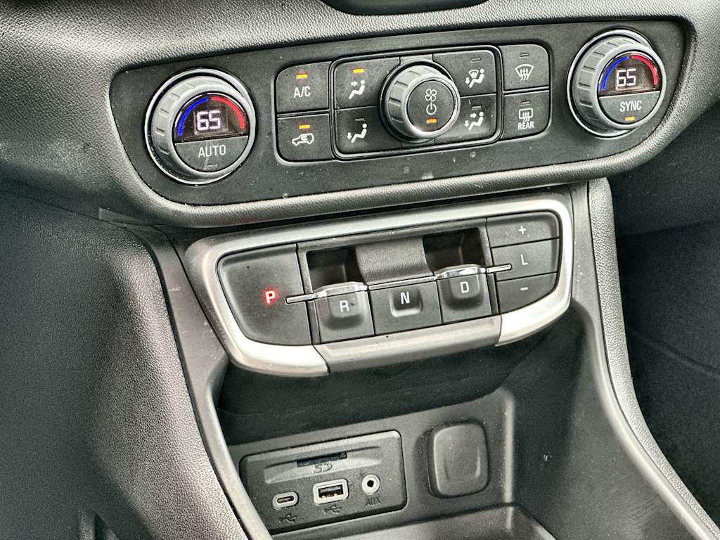 Thumbnail: 2024 GMC Terrain - 20