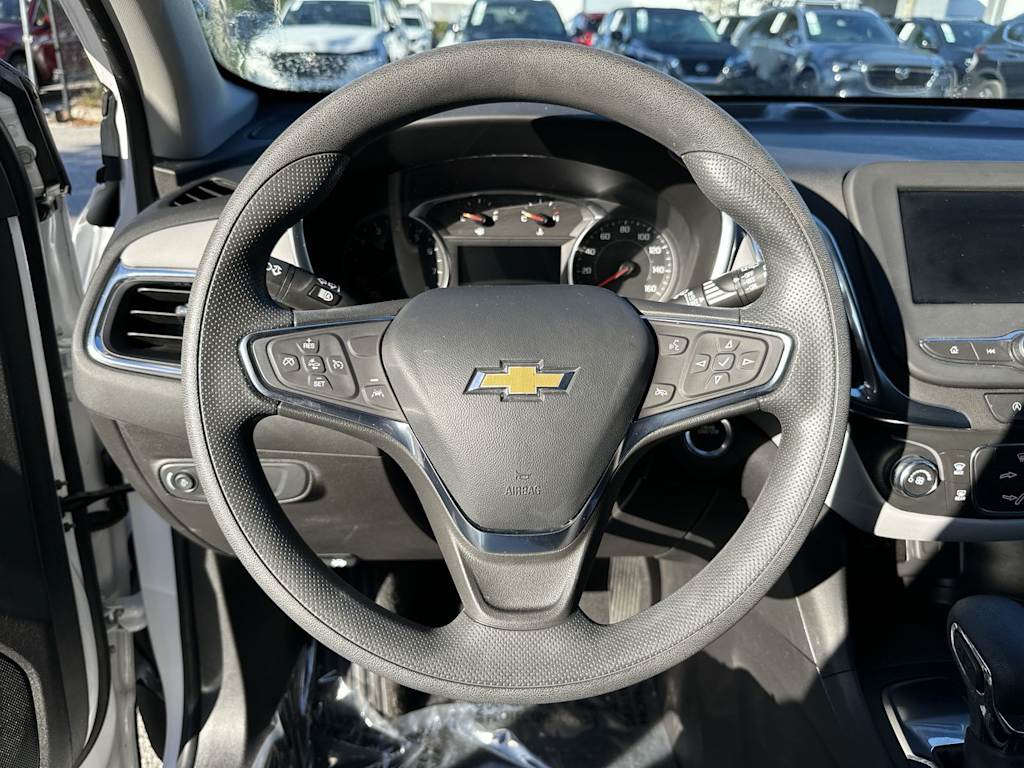 Thumbnail: 2023 Chevrolet Equinox - 8