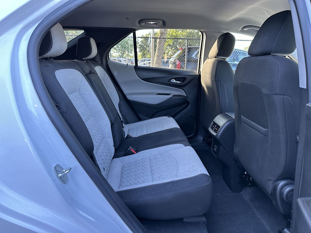 Thumbnail: 2023 Chevrolet Equinox - 24