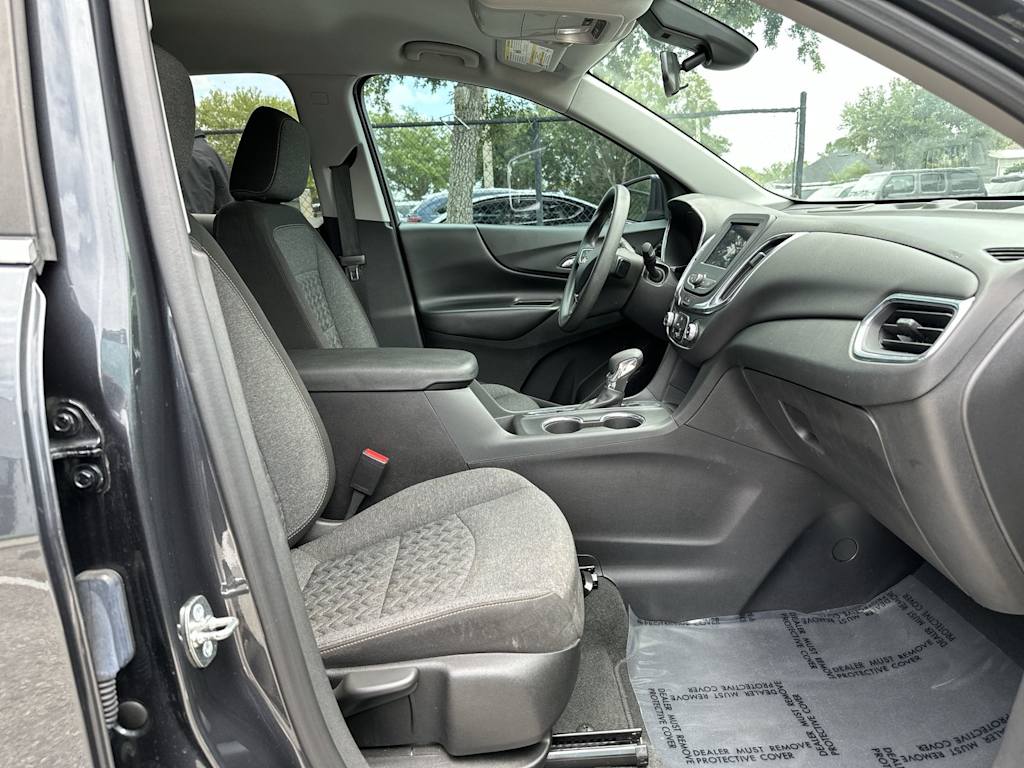 Thumbnail: 2023 Chevrolet Equinox - 20