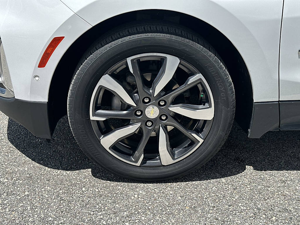 Thumbnail: 2022 Chevrolet Equinox - 8
