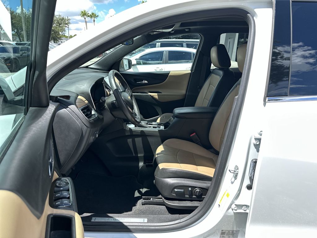 Thumbnail: 2022 Chevrolet Equinox - 12
