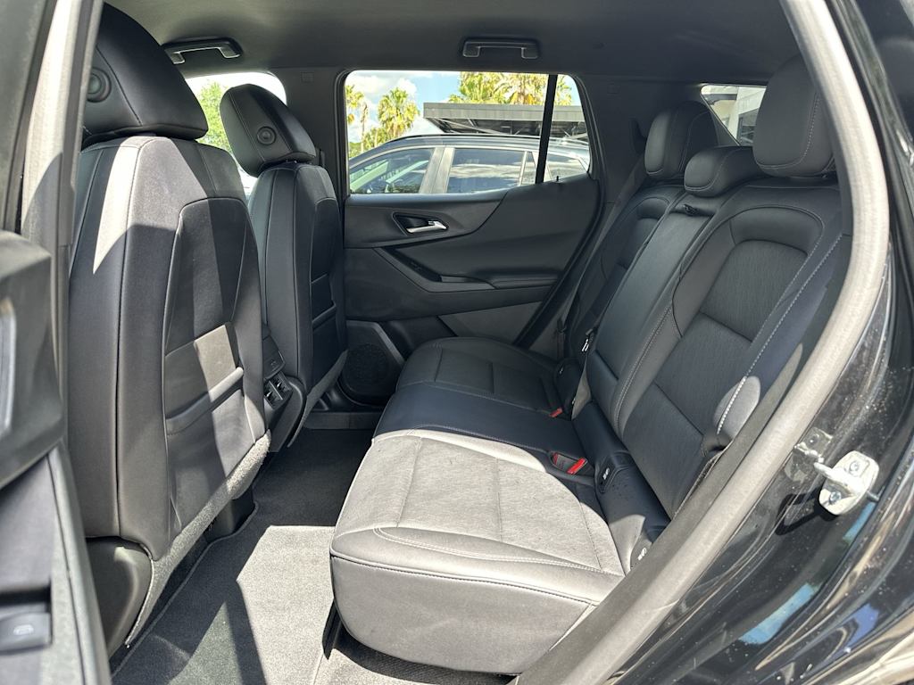Thumbnail: 2025 Chevrolet Equinox - 12