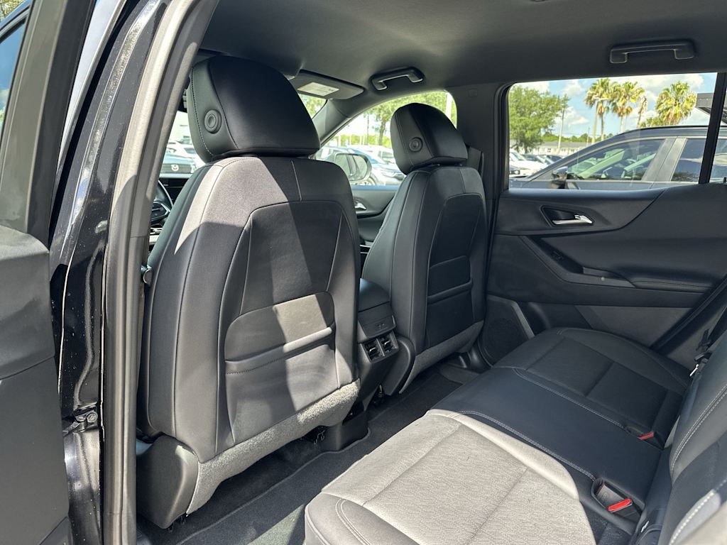 Thumbnail: 2025 Chevrolet Equinox - 25