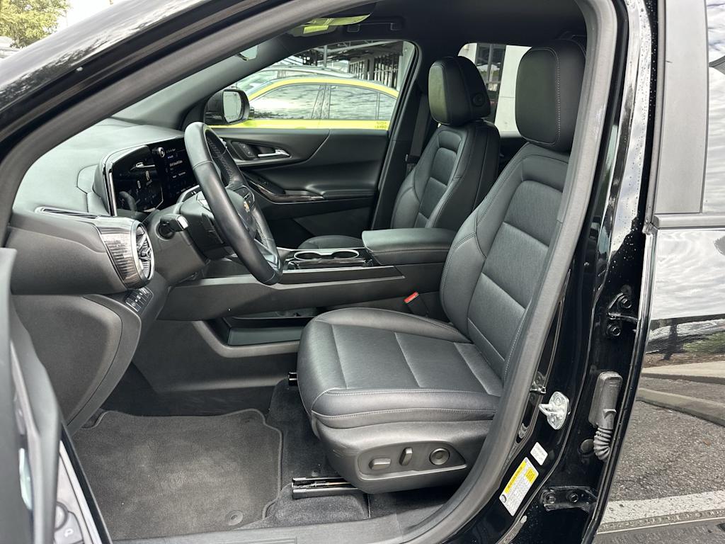 Thumbnail: 2025 Chevrolet Equinox - 11