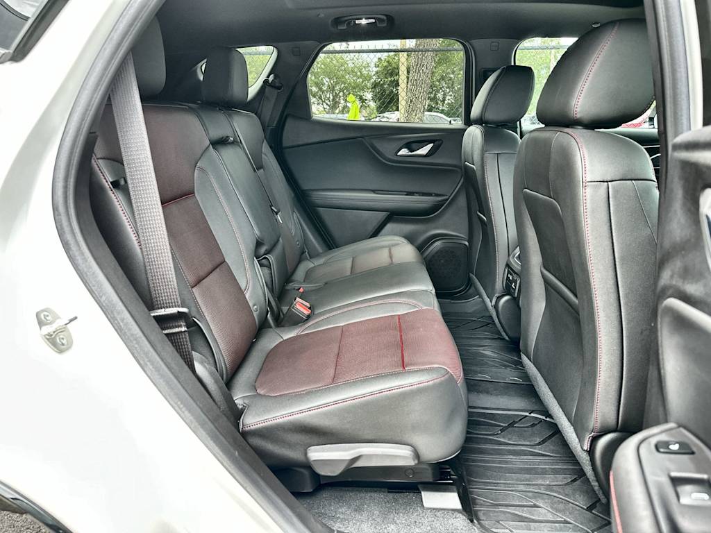 Thumbnail: 2024 Chevrolet Blazer - 25