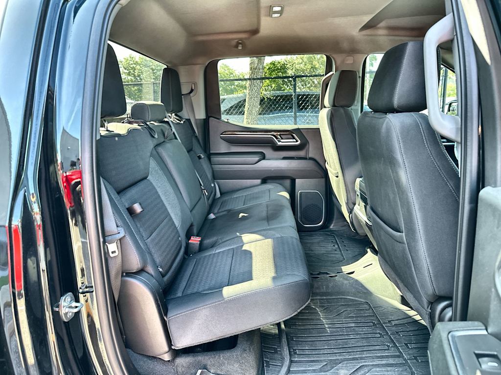 Thumbnail: 2023 GMC Sierra 1500 - 24
