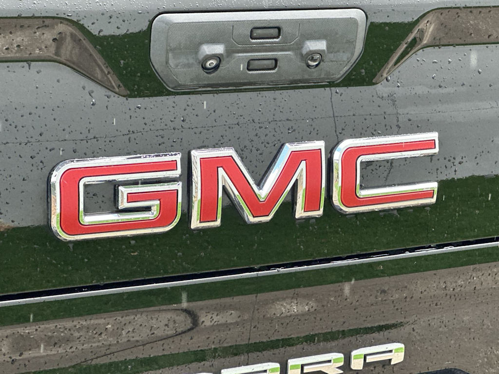 Thumbnail: 2023 GMC Sierra 1500 - 22