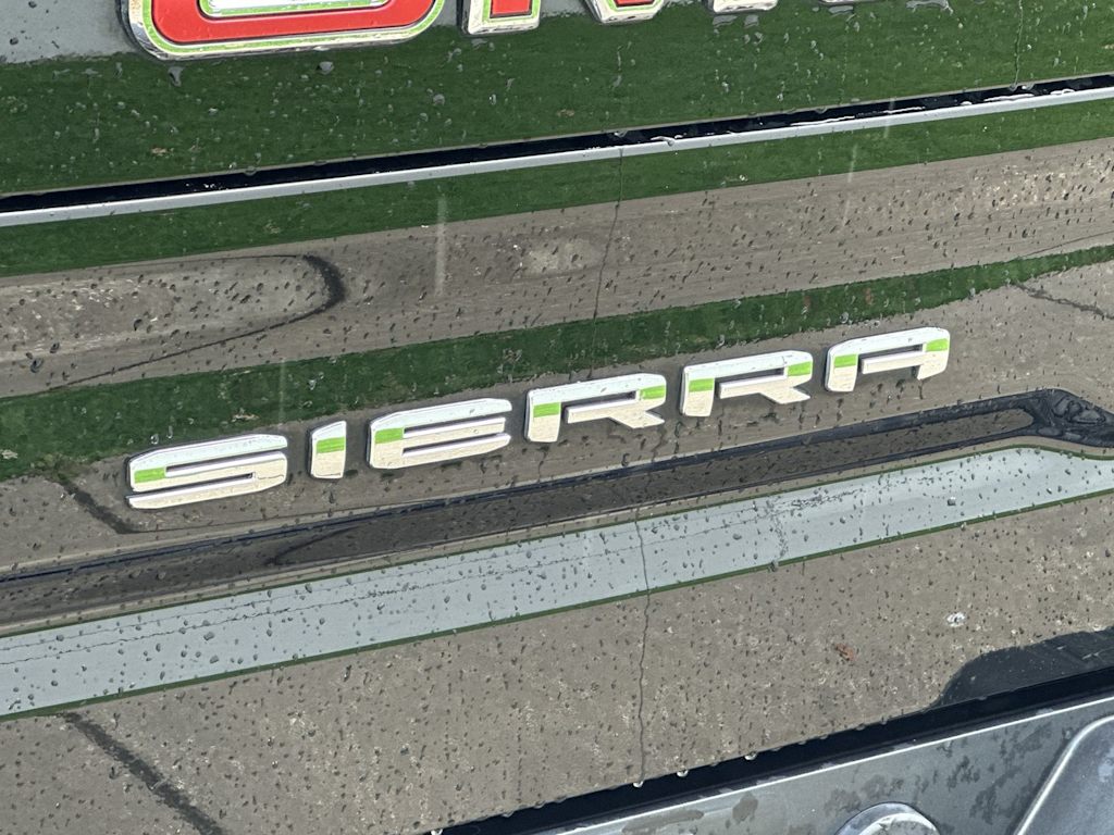 Thumbnail: 2023 GMC Sierra 1500 - 7